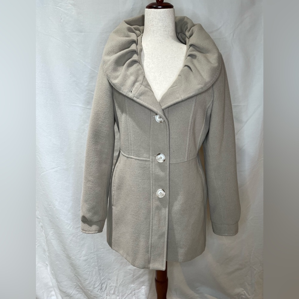 Civas Women's Elegant Beige-Gray Pea Coat